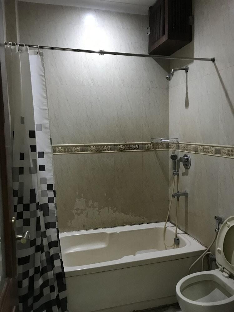Tjs Royal Hotel Delhi  Dış mekan fotoğraf