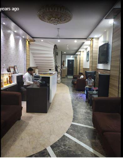 Tjs Royal Hotel Delhi  Dış mekan fotoğraf